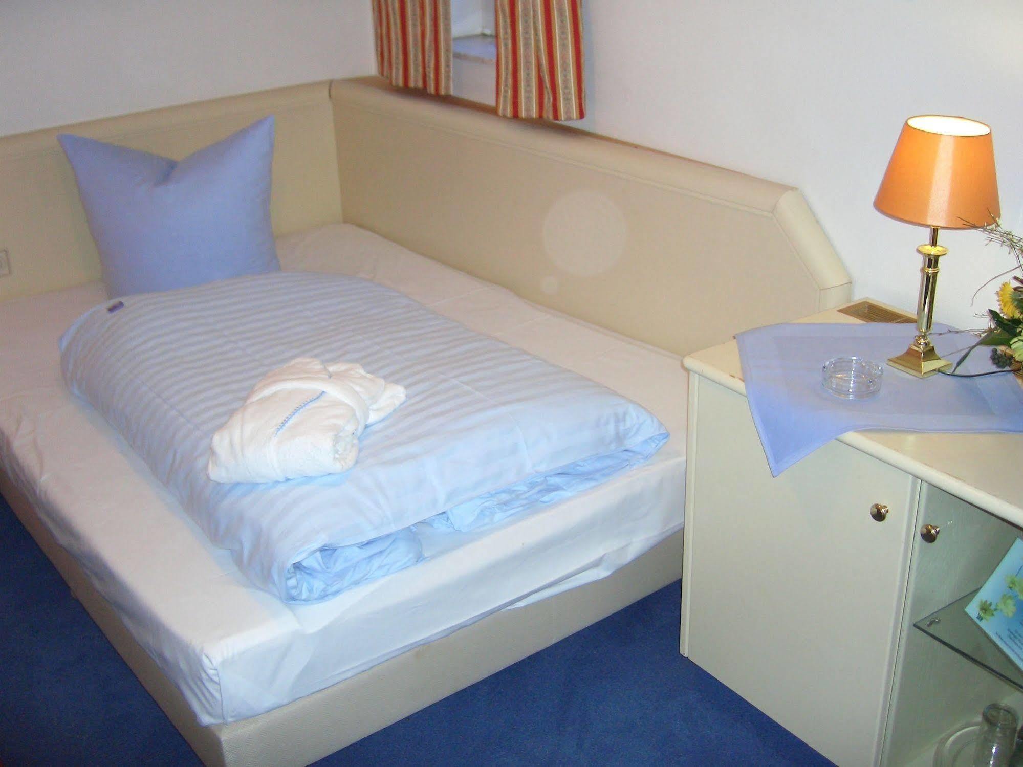 Hotel Belvedere Rostock Bagian luar foto
