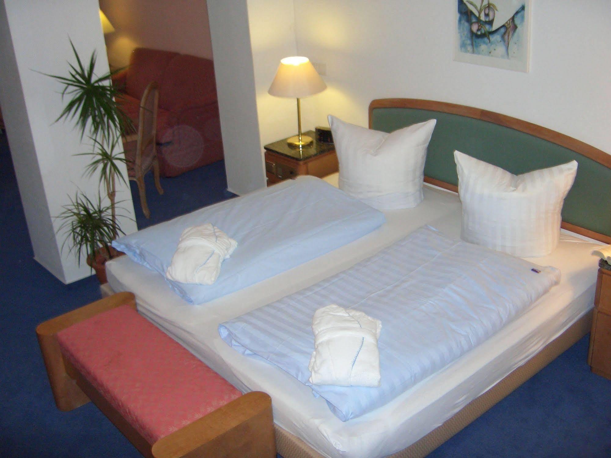 Hotel Belvedere Rostock Bagian luar foto